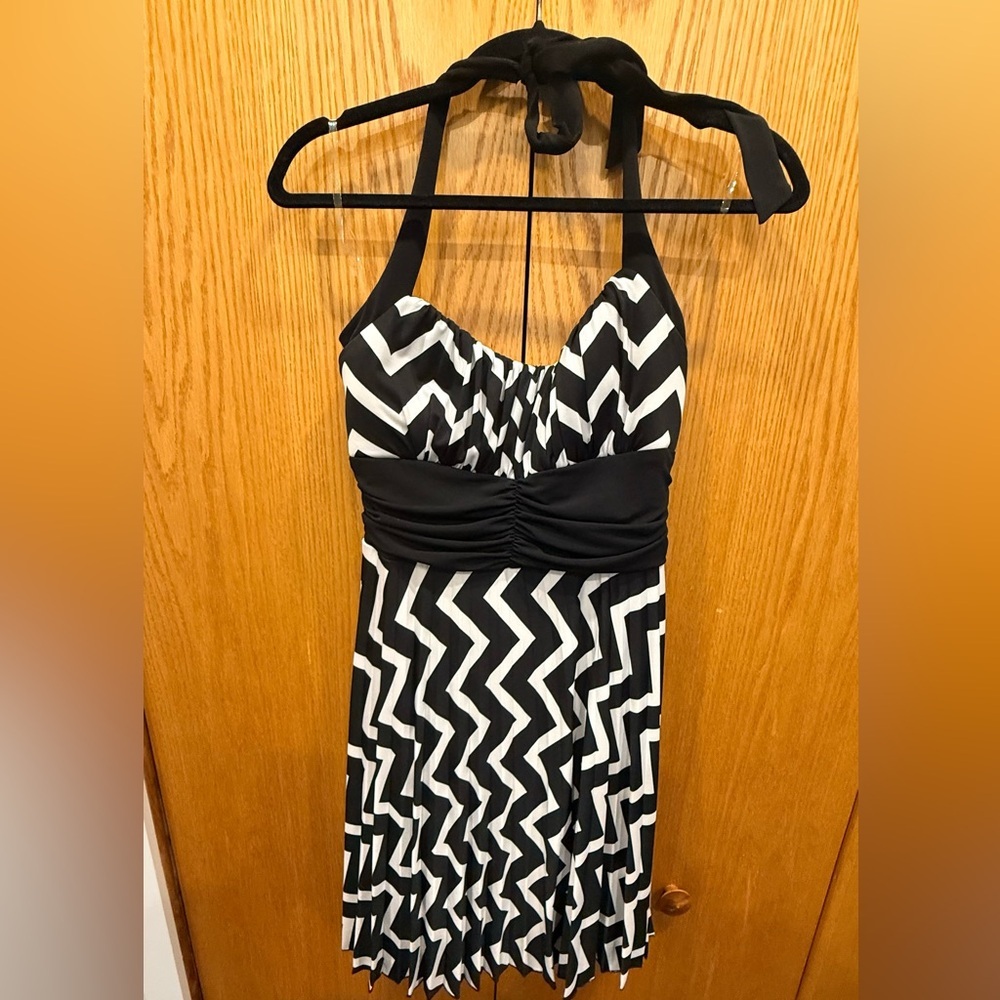 Black and White Zigzag Halter Dress